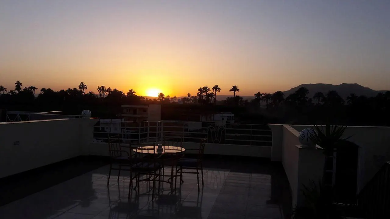 Luxor Star Apartments